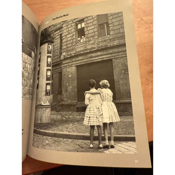 The Sixties In Pictures War Is Over Book Pictorial History of 20th Century Decor - Picture 5 of 6